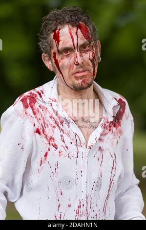 People learning how act like a zombie at a zombie training day, Hyde Park, London, The training was organised by 'Zombie Evacuation Races' who who run Britain biggest Zombie event.  Hyde Park, London, UK.  18 Aug 2013 Stock Photo