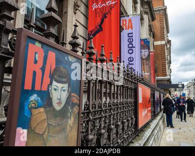 Burlington House. Royal Academy of Arts. Piccadilly. London. Stock Photo