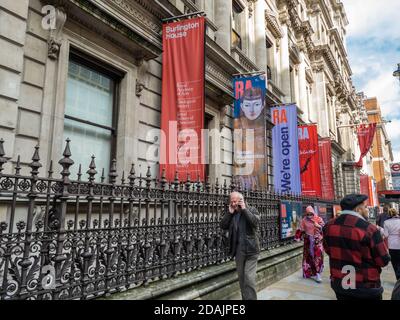 Burlington House. Royal Academy of Arts. Piccadilly. London. Stock Photo