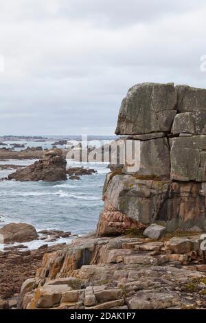 France, Brittany, Cotes d'Armor (22), Cotes de Granite Rose Plougrescant Bretagne Stock Photo