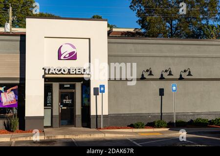 Atlanta, GA / USA - October 29, 2020: Taco Bell Restaurant, a fast food chain that serves tex-mex inspired food. Stock Photo