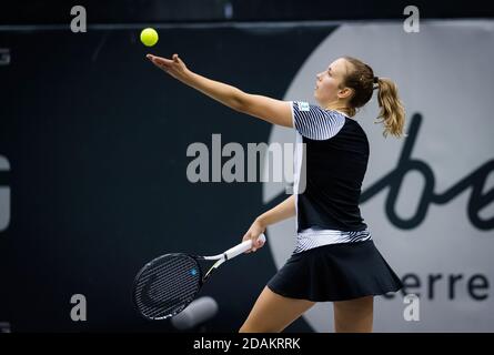 Elise Mertens of Belgium in action against Vera Zvonareva of Russia during her second-round match at the 2020 Upper Austria Ladies / LM Stock Photo