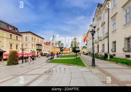 Plac Piastowski, main street of Cieplice Slaskie-Zdroj, Schaffgotsch palace, City of Jelenia Gora, (ger.: Hirschberg im Riesengebirge), Lower Silesia. Stock Photo