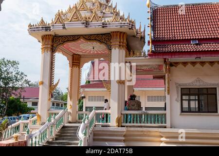 Pranburi, Thailand - August 1,2020 : Real Thai cremation ceremony which is held for dead people at the temple in Thailand. Stock Photo