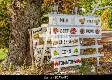 Farm stand sign on the North Fork, Long Island, NY Stock Photo