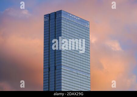 Landmark Pinnacle new modern apartment skyscraper, tallest residential building in Europe, on the Isle of Dogs, London, England United Kingdom UK Stock Photo