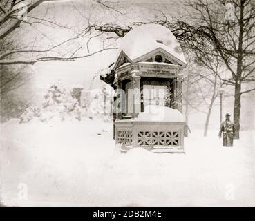 Department of Agriculture Kiosk buried in blizzard snow in DC. Stock Photo