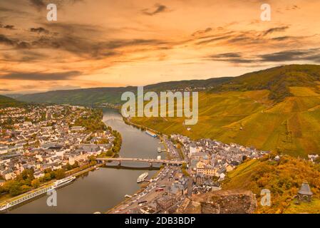 Wine landscape near Cochem and Leiwen on the Moselle Stock Photo