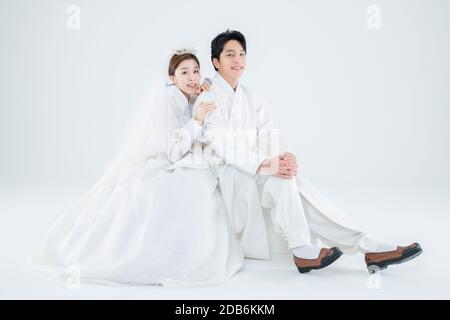 modern korean wedding dress