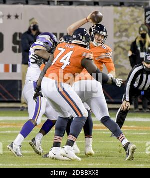 Chicago Bears quarterback Nick Foles (9) passes against the Tennessee ...