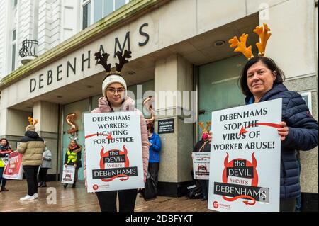 onderwerp Toelating globaal Cork, Ireland. 17th Nov, 2020. Ex-Debenhams workers held a protest outside  the Patrick Street store