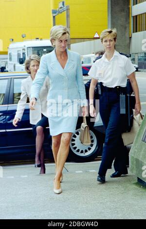 HRH Princess Diana arriving at London Heathrow Airport 1995 Stock Photo