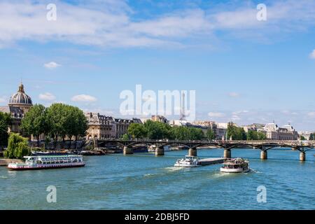 Pont Neuf Bridge over the River Seine with the Eiffel Tower behind, Paris, France, Europe Stock Photo