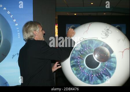 Pink Floyd at the launch of their Pulse DVD at Warner West End London 3rd July 2006 Rick Wright Stock Photo