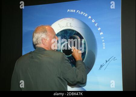 Pink Floyd at the launch of their Pulse DVD at Warner West End London 3rd July 2006 David Gilmour Stock Photo