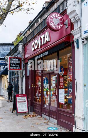 Costa Coffee on Fortess Road, open for takeaway during the second coronavirus pandemic lockdown, Tufnell Park, London, UK Stock Photo