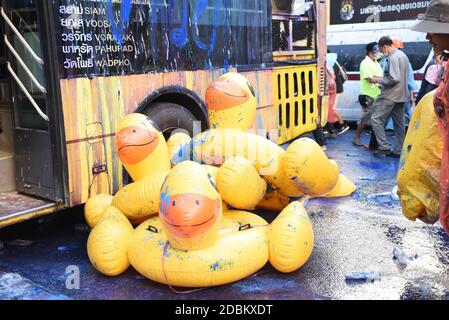 Bangkok, Thailand. 17th Nov, 2020. Rubber duck dolls were used as equipment in protest. Pro-democracy protesters outside the Thai Parliament. (Photo by Teera Noisakran/Pacific Press) Credit: Pacific Press Media Production Corp./Alamy Live News Stock Photo