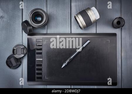 Graphic design tools hi-res stock photography and images - Alamy