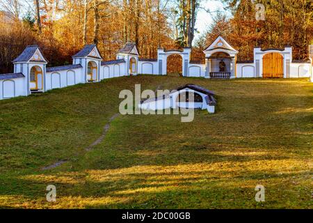 Inner courtyard of the St.Magdalena Way of the Cross in Brannenburg Stock Photo