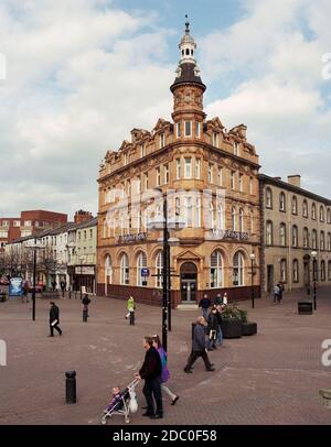 1997, Yorkshire Bank Building on High Street Hull, Northern England, Uk Stock Photo