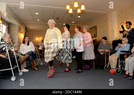 The Dancing Grannies comedy group from Fizzog Productions entertain residents at New Bradley Hall in Kingswinford. Stock Photo