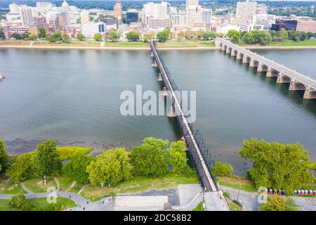 Walnut Street Bridge, Harrisburg, Pennsylvania, USA Stock Photo
