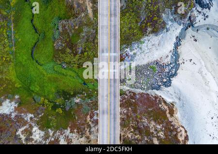 Rocky Creek Bridge, spandrel arch bridge in California, Big Sur in Monterey County, USA Stock Photo