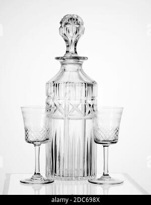 display of decanter & crystal sherry glasses Stock Photo