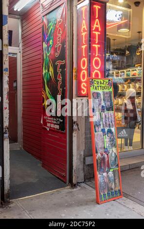 Entrance of Roosevelt Avenue and Jackson Heights Subway Station Stock