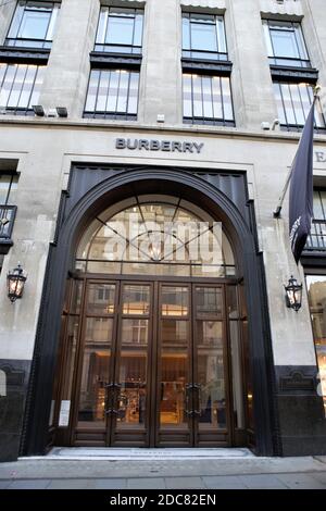 London UK. 19th Nov 2020. Burberry Flagship Shop on Regent Street is pictured closed during the lockdown.Many businesses have closed as the second month long national lockdown takes hold in England. C...