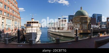 BOSTON, MA, USA - FEBRUARY, 28, 2020: Rowes Wharf building and harbor Stock Photo