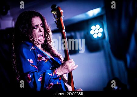 Danielle Nicole Live Stock Photo - Alamy