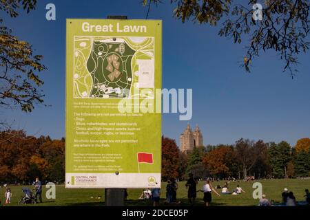 Great Lawn Sign in fall, Central Park, NYC Stock Photo