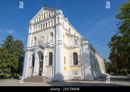 VIENNA, AUSTIRA - OCTOBER 22, 2020: The church Pfarrkirche Kaisermühlen  from end of 19. cent.. Stock Photo