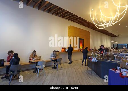 UNITED STATES / California / San Francisco/ Ritual Mission is Ritual Roasters flagship cafe located at Valencia Street. Stock Photo