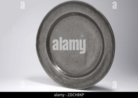 saucer, Anonymous, 1801, cast, General: 2.7 x 37.6cm 27 x 376mm, Pewter saucer engraved with the image of a rider with a flower branch in his hand. The year 1801 is engraved with the letters ADN at the bottom left and the letters BDN at the bottom right. A wavy ornamental motif can be seen all around the edge. An old repair is visible in the rim of the saucer to the left of the image, 1919 Stock Photo