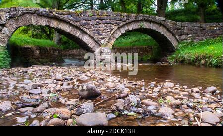 Pack Horse bridge at Wycoller, Lancashire Stock Photo - Alamy