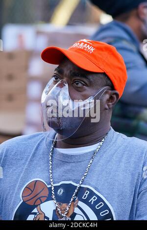 New York, United States. 21st Nov, 2020. Tracy Morgan, Food Bank For New York City seen during the Thanksgiving celebration. Credit: SOPA Images Limited/Alamy Live News Stock Photo