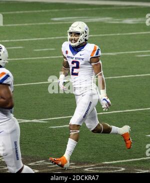 Boise State wide receiver Khalil Shakir (2) turns to catch the ball on ...