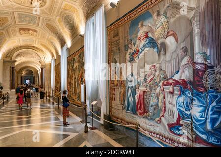 Gallery of the Tapestries (Galleria Degli Arazzi) in Vatican Museums, Rome, Italy Stock Photo