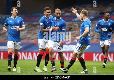 Rangers' Kemar Roofe (centre) celebrates scoring his side's second goal of the game with team-mates during the Scottish Premiership match at Ibrox Stadium, Glasgow. Stock Photo