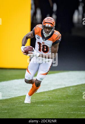 Cincinnati Bengals wide receiver A.J. Green (18) scores a touchdown against  Pittsburgh Steelers cornerback William Gay (22) during the fourth quarter  in the AFC Wild Card playoff football game at …