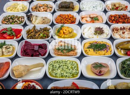 Turkish Cuisine Appetizers Bal K Restaurant Meze E Itleri Cold Appetizers Fish And Vegetables