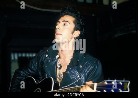 Rick P. Jones of Scarlet Fantastic at a showcase at the Limelight Club. London, May 5th, 1988 | usage worldwide Stock Photo