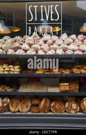 Window at St. Ives Bakery, Fore Street, St. Ives, Cornwall, UK Stock Photo