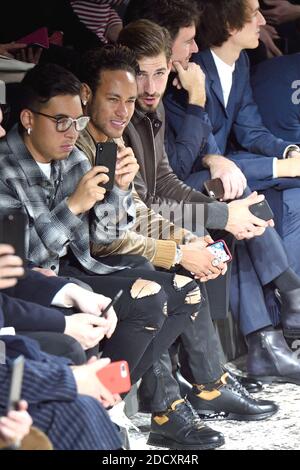 DESIRE on X: Louis Vuitton ambassador Neymar spotted in new LV