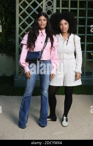 Naomi Diaz and Lisa-Kainde Diaz attends the Chanel Haute Couture Spring