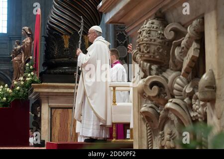 Pope Francis leads the Chrism Mass on Maundy Thursday at St. Peter's Basilica, Vatican on March 29, 2018. The Chrism Mass is the traditional liturgy, during the course of which the oils to be used in the sacraments of initiation, Holy Orders and healing throughout the coming year are blessed. Christians around the world are marking the Holy Week, commemorating the crucifixion of Jesus Christ, leading up to his resurrection on Easter. Photo: ABACAPRESS.COM Stock Photo