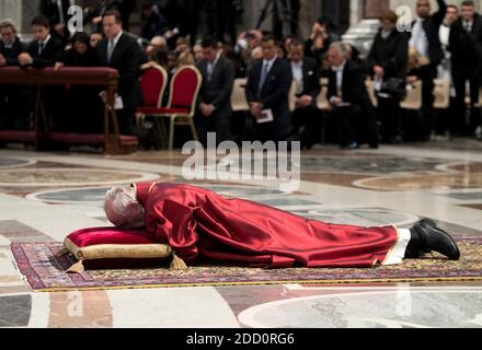 Pope Francis Lies Down In Prayer During The Passion Of Christ Mass On ...