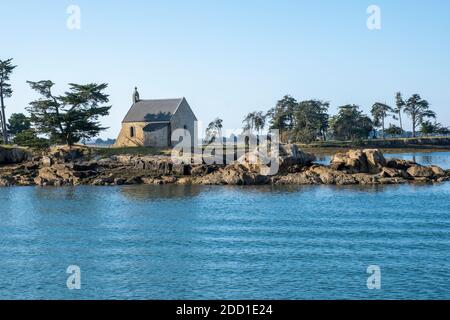 Chapel on the private island of Ile de Boedic, in The Golfe du Morbihan - Gulf of Morbihan - Brittany, France Stock Photo